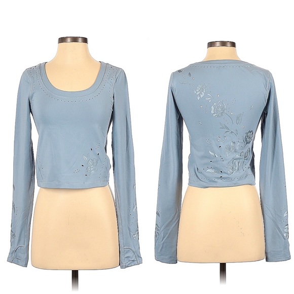 Athleta Blue S Shanti Eyelet Top long sleeve crop - Picture 8 of 8